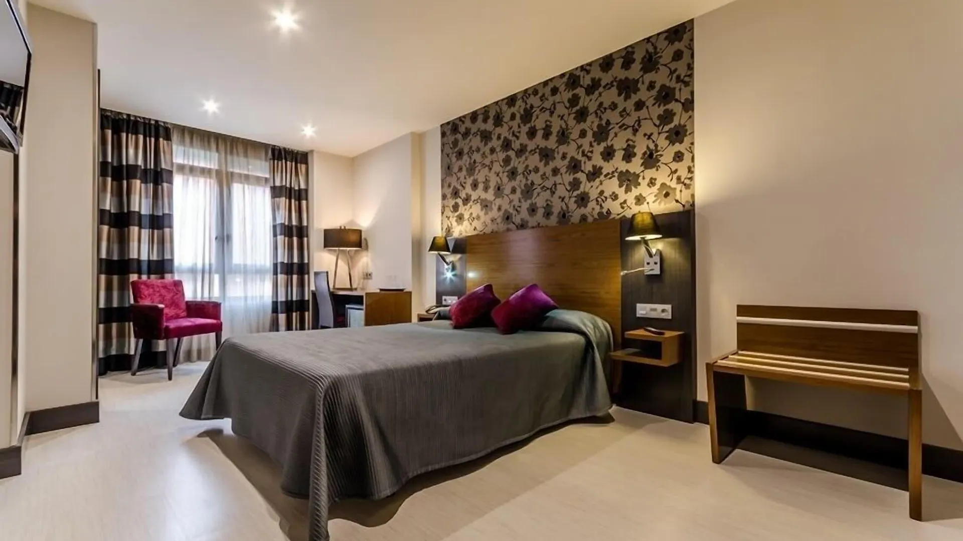 Hotel Regio Cadix