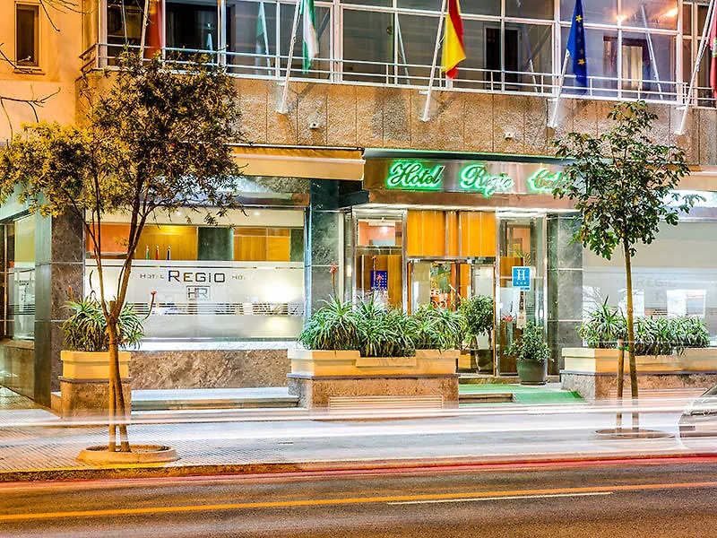 Hotel Regio Cadix 3*,