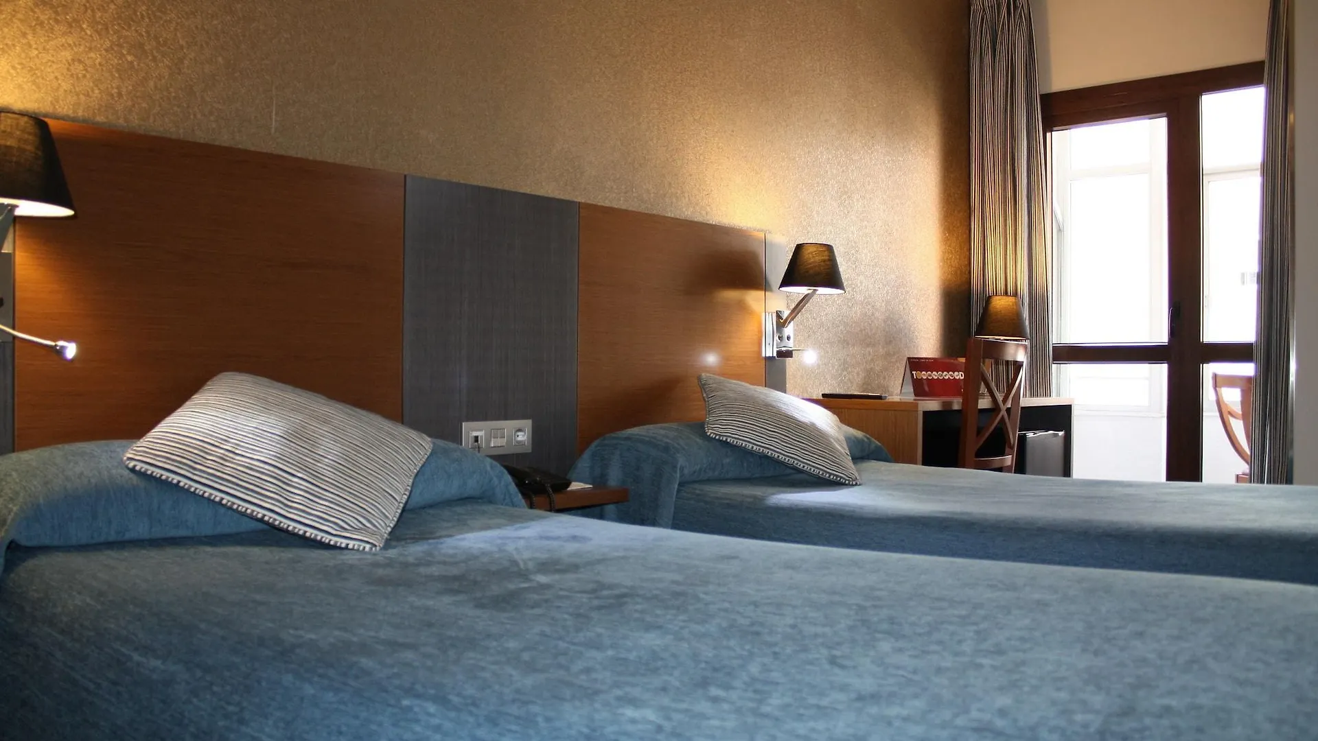 Hotel Regio Cádiz 3*, Cadice