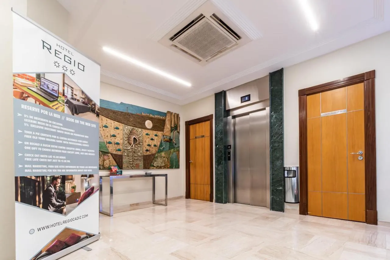 Hotel Regio Cadiz 3*,
